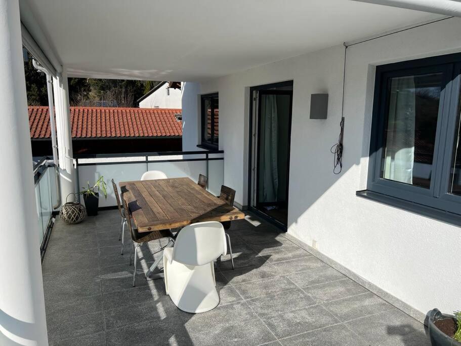 Gemuetliche Wohnung Mit Grosser Terrasse Bruckmuhl Ngoại thất bức ảnh